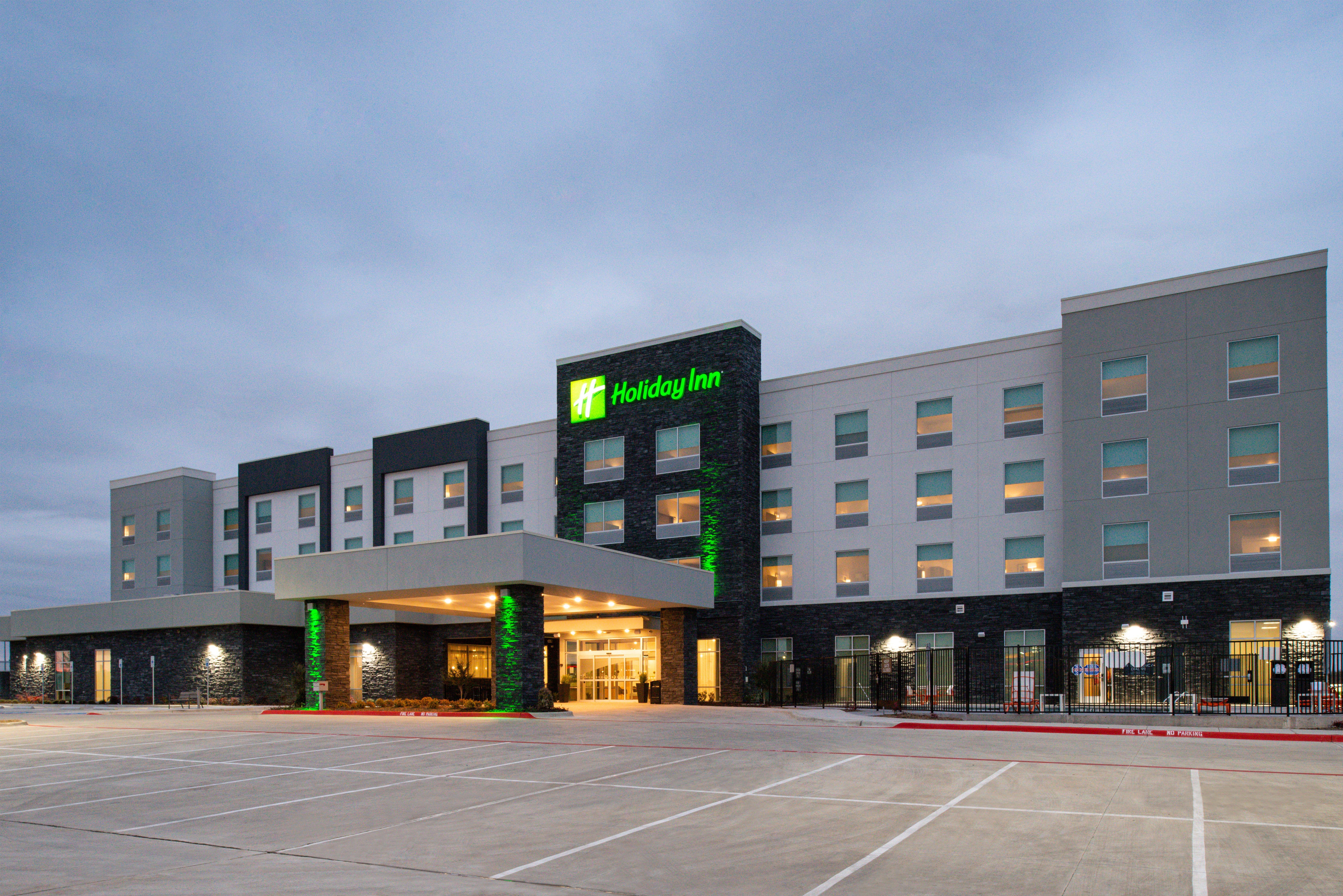 Holiday Inn - Fort Worth - Alliance, An Ihg Hotel Exterior photo